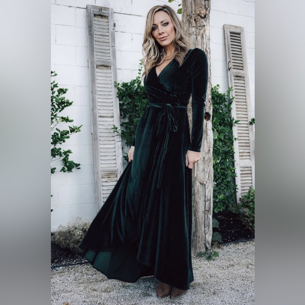 Baltic Born - XS Dress in Emerald (Jada Ribbed Velvet Wrap Dress)